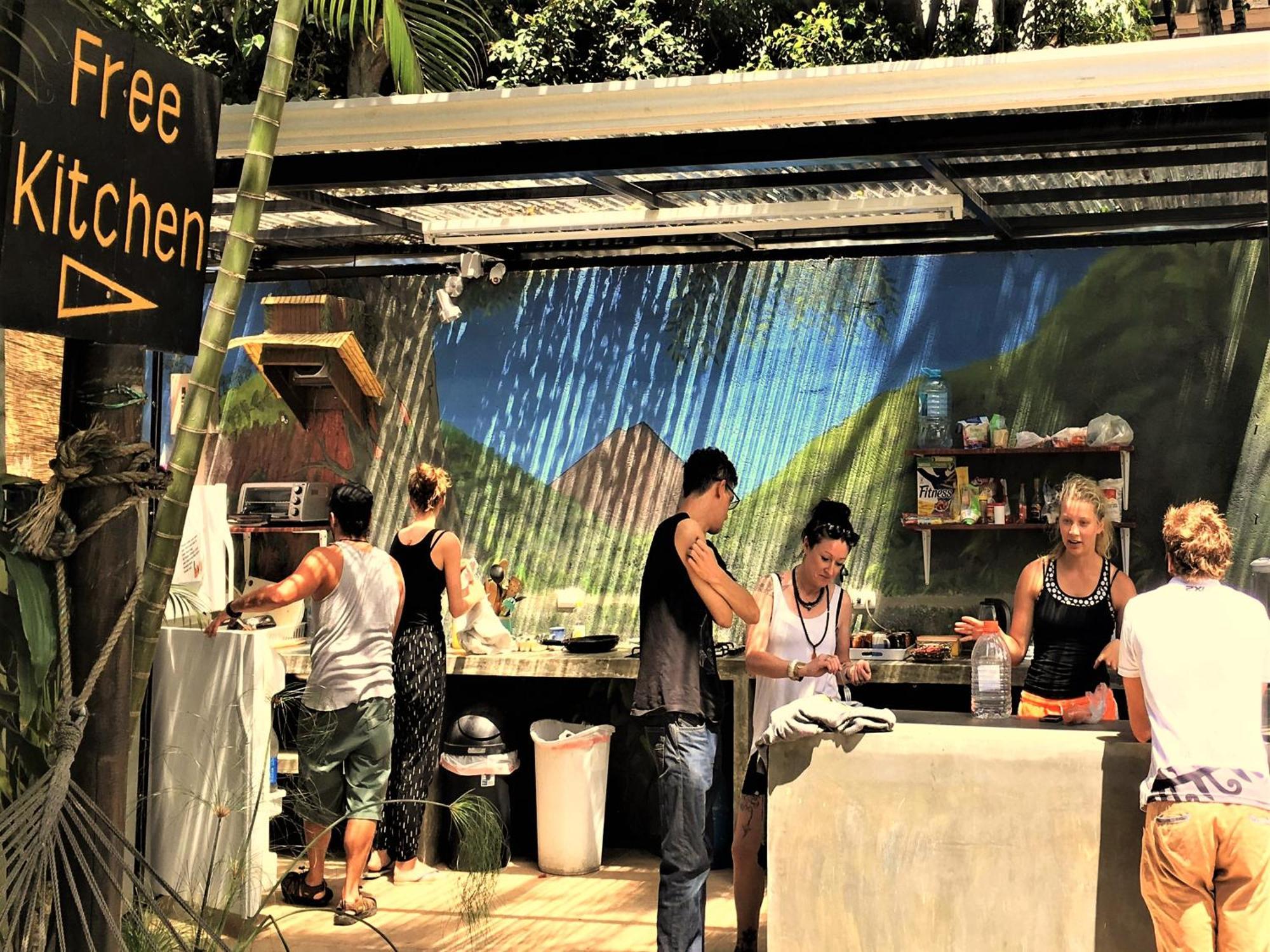 Costa Rica Backpackers Hostel Сан Хосе Екстериор снимка