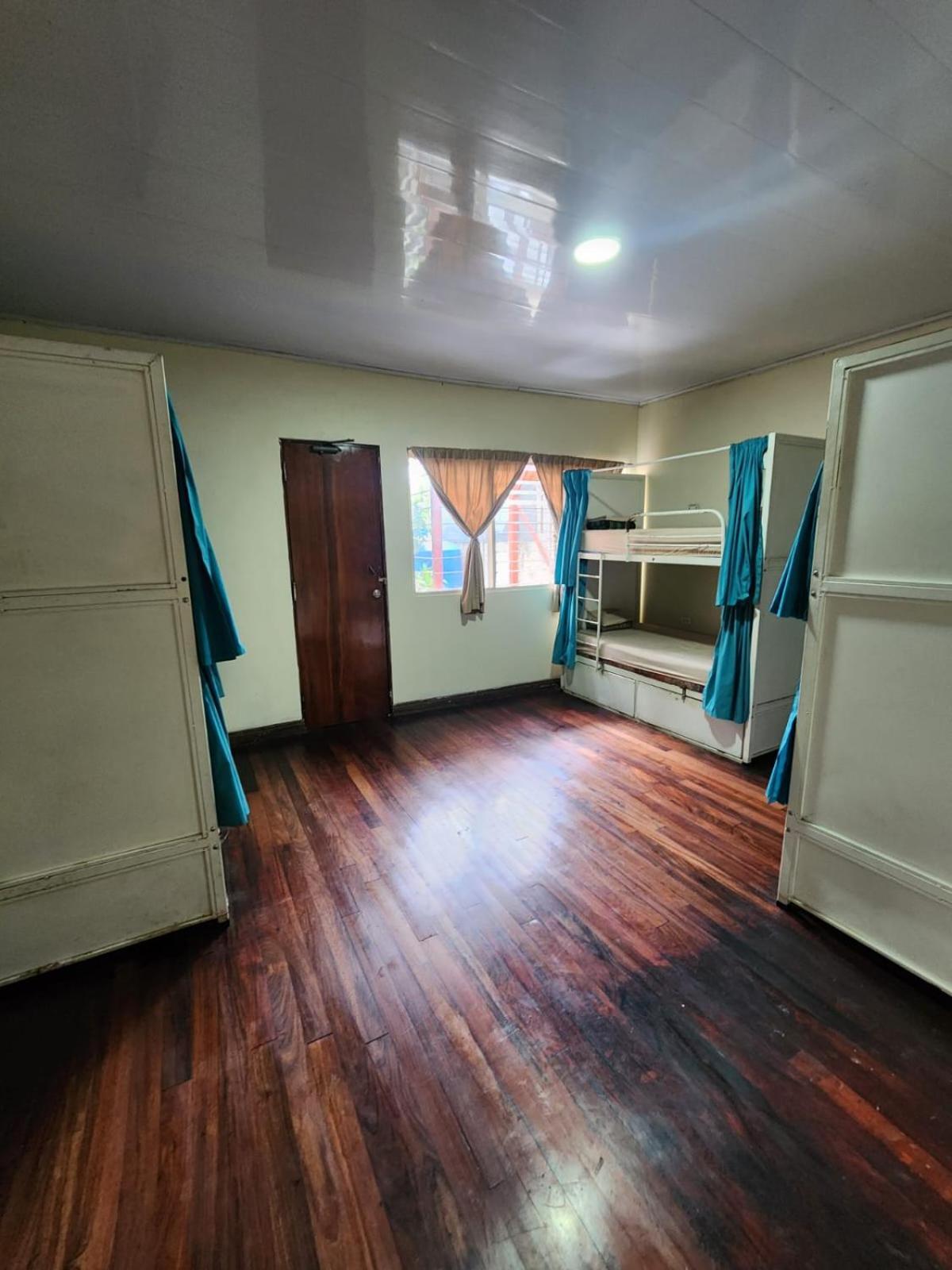 Costa Rica Backpackers Hostel Сан Хосе Стая снимка